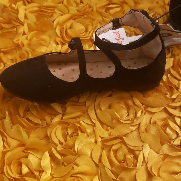 Cat & Jack Triple stap dress shoes - Picture 3 of 6